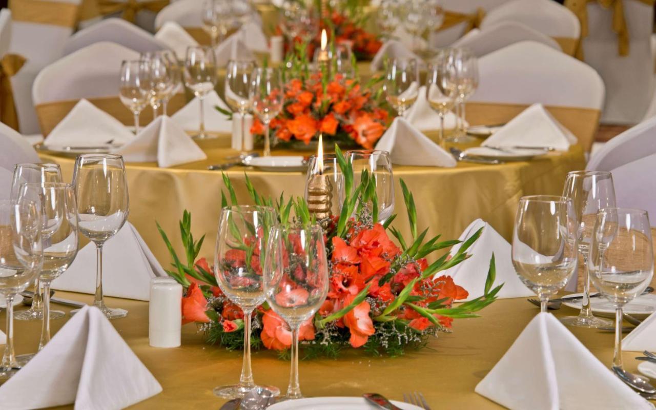Country Inns & Suites By Radisson Manipal Buitenkant foto