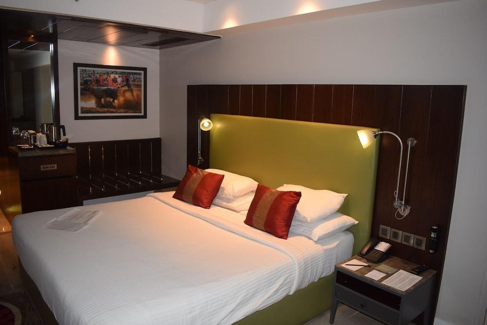 Country Inns & Suites By Radisson Manipal Buitenkant foto