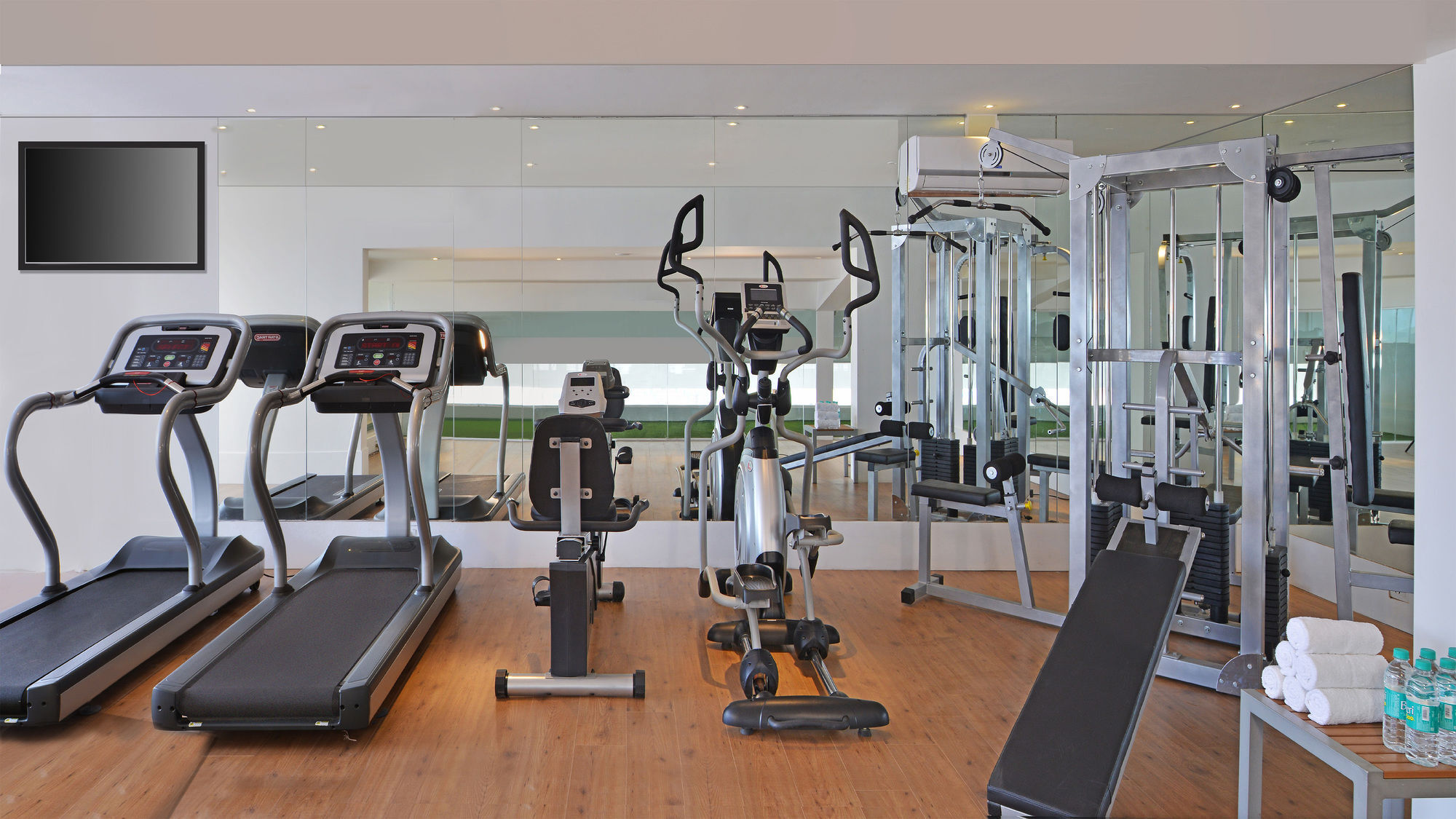 Country Inns & Suites By Radisson Manipal Buitenkant foto
