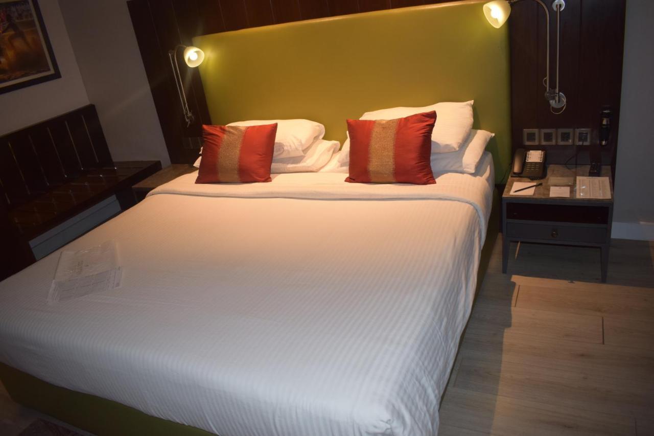 Country Inns & Suites By Radisson Manipal Buitenkant foto