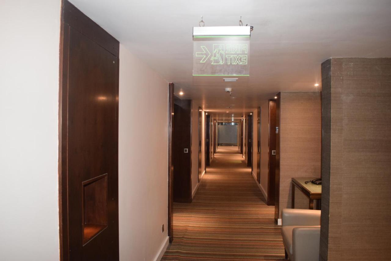 Country Inns & Suites By Radisson Manipal Buitenkant foto
